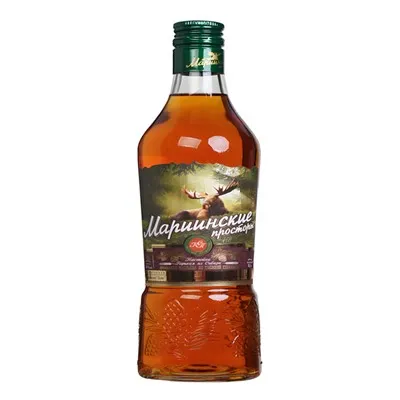 Sticla de vodca de 500 ml